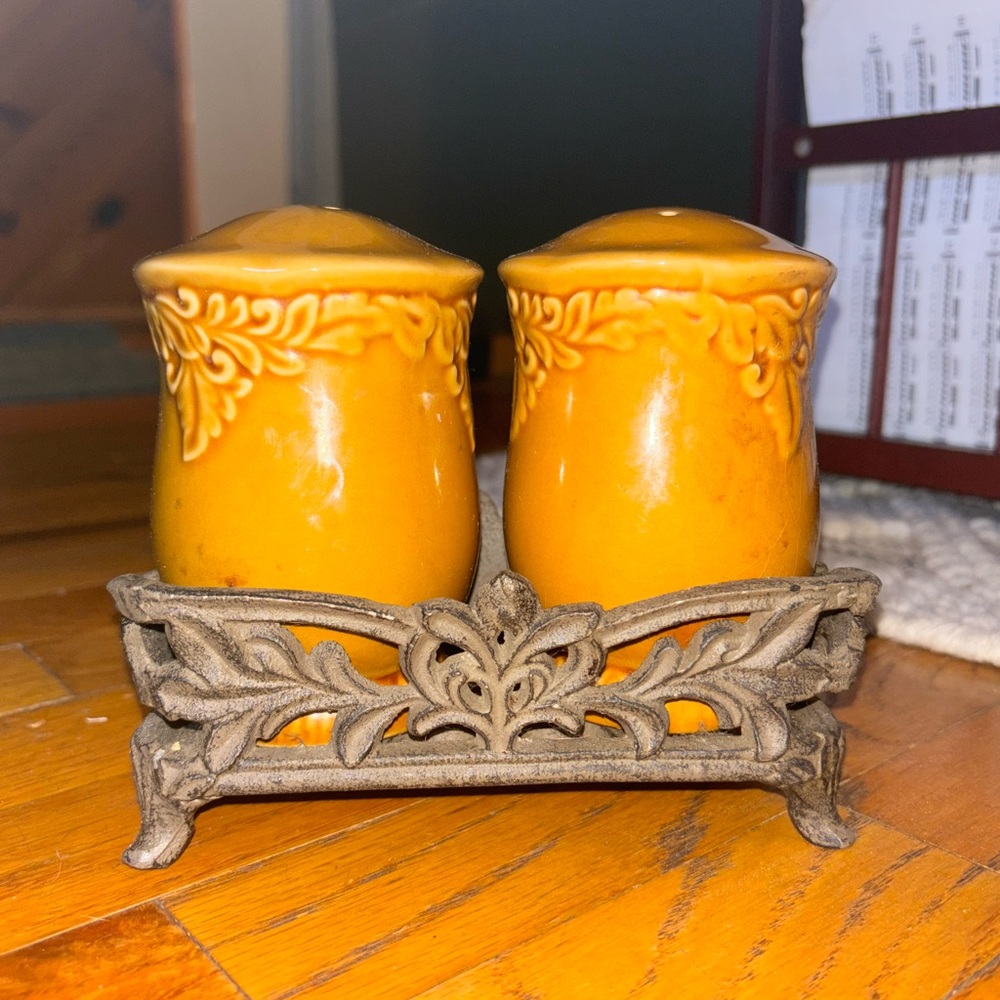 Vintage Ceramic Salt and Pepper Shakers with Stand